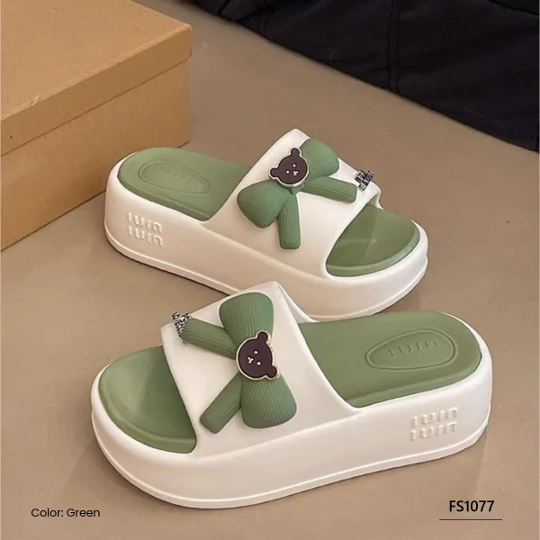 Lazy Loungers Female Slipper